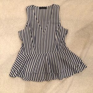 NWOT Women’s Medium Ivanka Trump Top